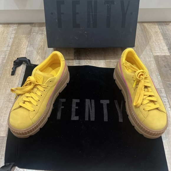 Puma Cleated Creeper SuedeWns 366268-03 Womens LemonSneaker Shoes Size 8.5 - Picture 5 of 7